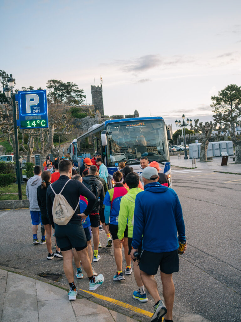 servicio de autobuses Vig-Bay y Minibat